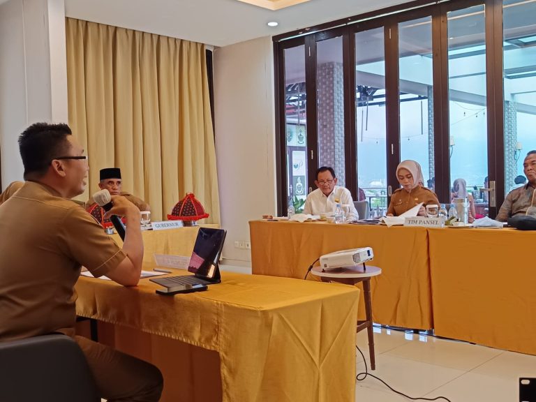 Dua guru besar Universitas Tadulako menjadi tim Jobfit Pejabat Eselon II Provinsi Sulteng