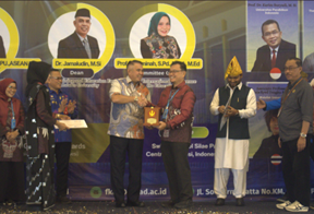 Prof. Anang Sampaikan Gagasan Mobilitas Mahasiswa dan Daya Saing Global pada ICE 2025