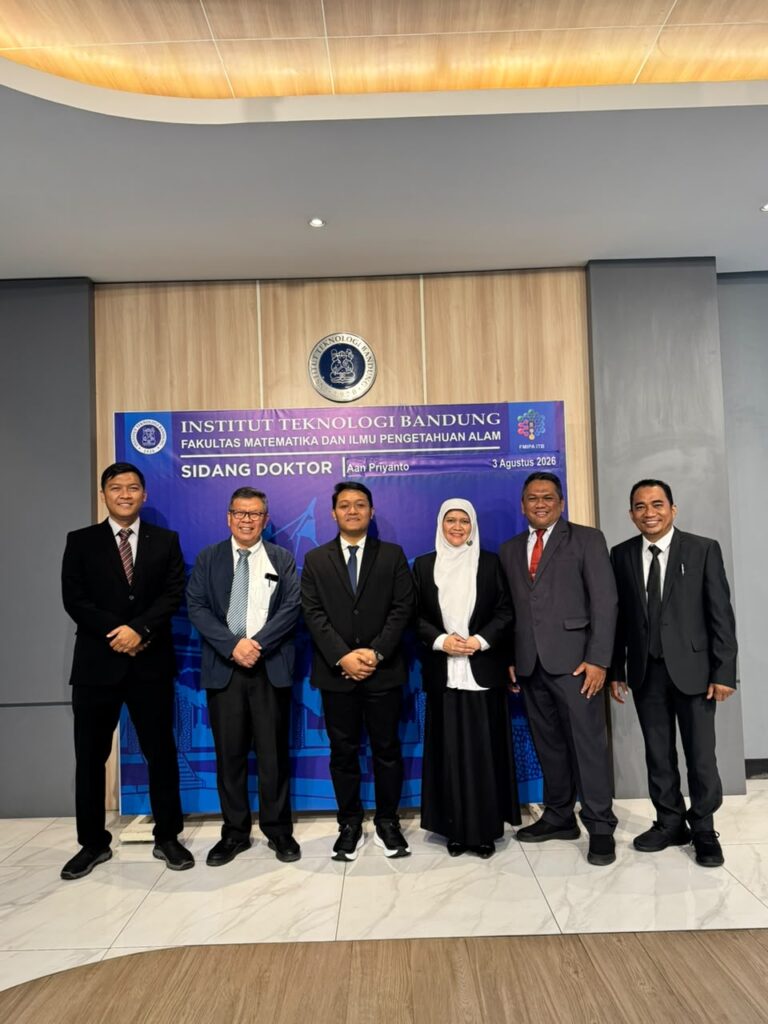 Kiprah Akademik Dosen UNTAD Kian Diakui, Prof. Sahrul Saehana Jadi Penguji Doktor di ITB